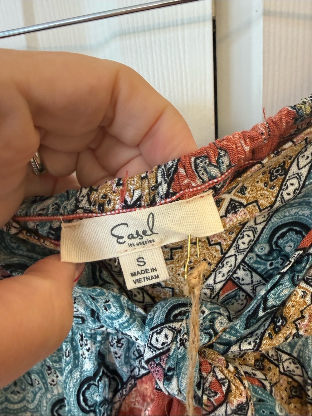 Easel Los Angeles Boho Patchwork Wide Leg Pants NWT size small - Picture 4 of 7